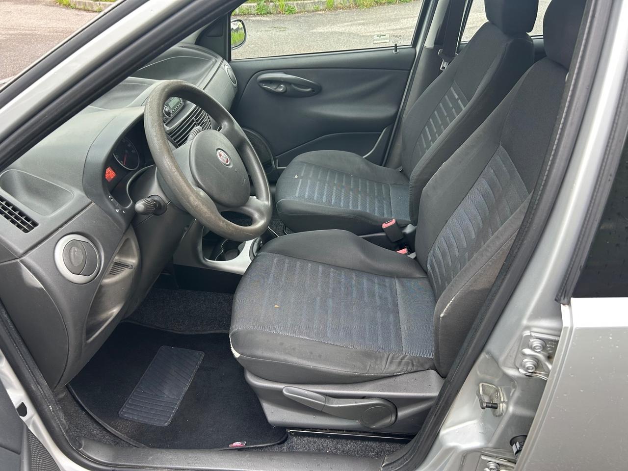 Fiat Punto Classic 1.2 5 porte Dynamic* Gancio traino *Neo patentati