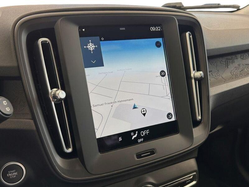 Volvo XC40 T2 129 CV Automatico Momentum Core