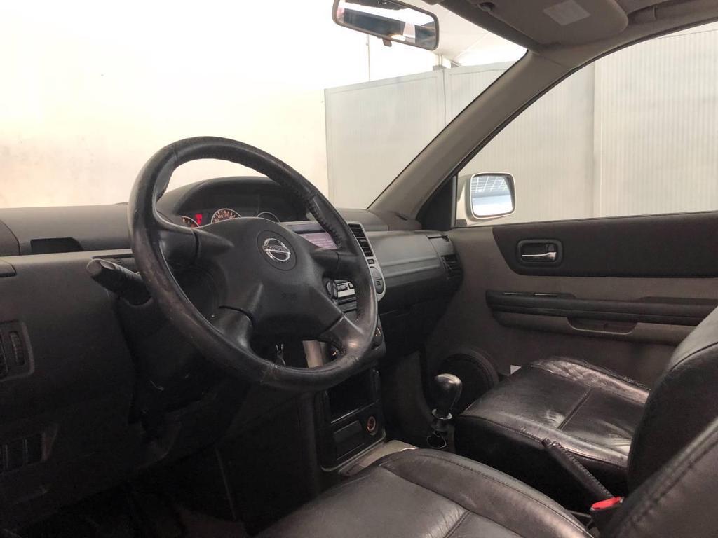 Nissan X-Trail 2.2 dCi Elegance