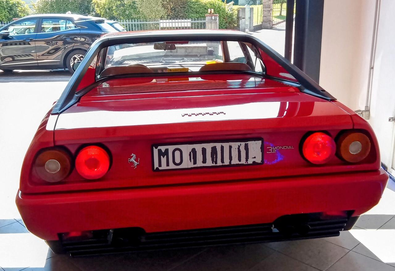 Ferrari Mondial 3.2