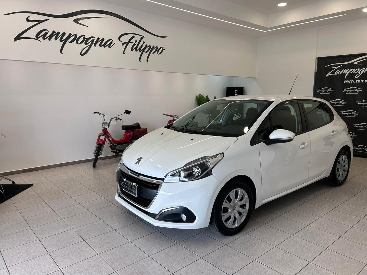 Peugeot 208 BlueHDi 75 5 porte Allure 2018