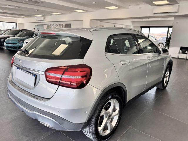 MERCEDES-BENZ GLA 200 2.0 d 136 CV Sport