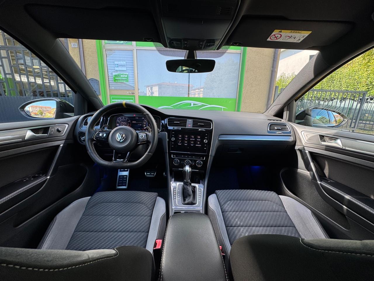 Volkswagen Golf R-Line 1.4 TSI 125CV DSG 5p – 2018 Neopatentati