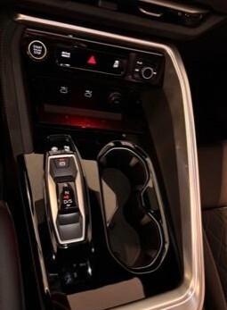 Audi Q5 SPB TDi 150 kW mHEV+ S tronic quattro S-line edition one