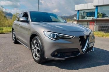 Alfa Romeo Stelvio 2.2 Turbodiesel 160 CV AT8 RWD