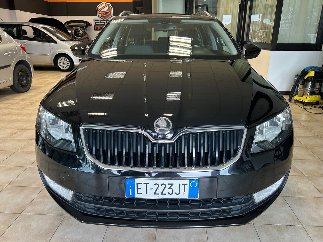 Skoda Octavia - 2014 1.6 TDI 105 CV SW