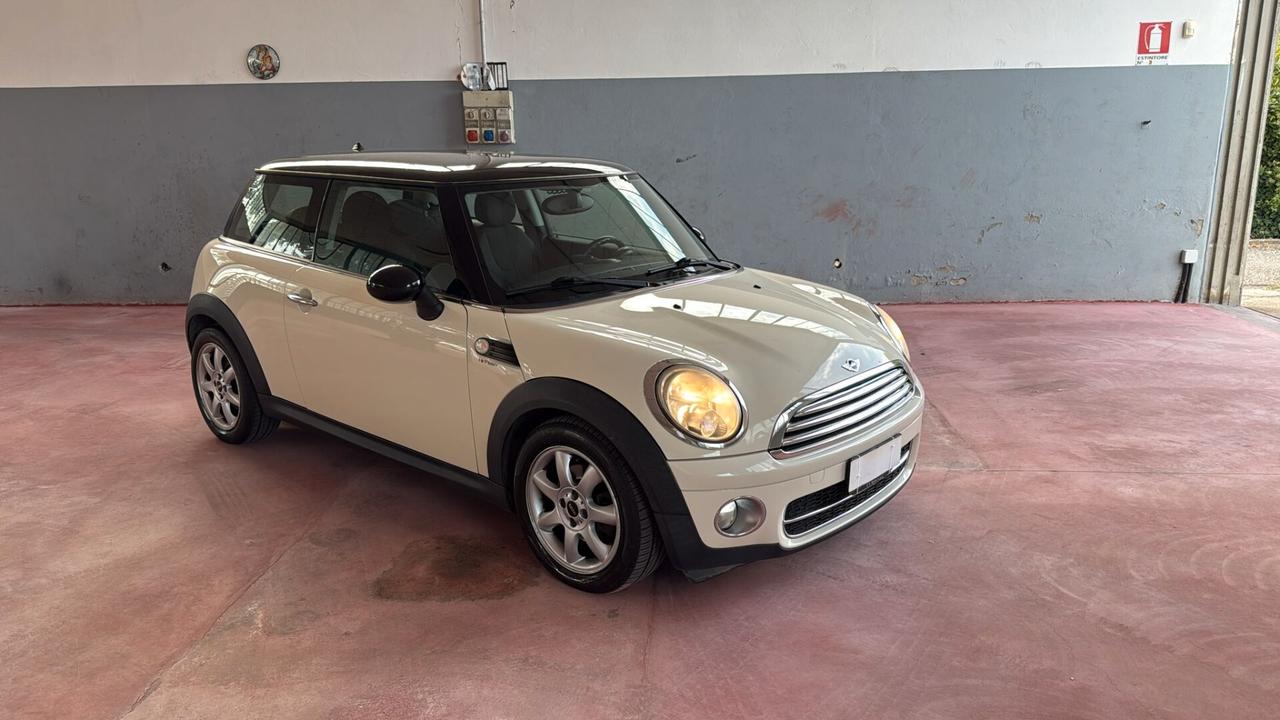 Mini 1.6 16V Cooper D