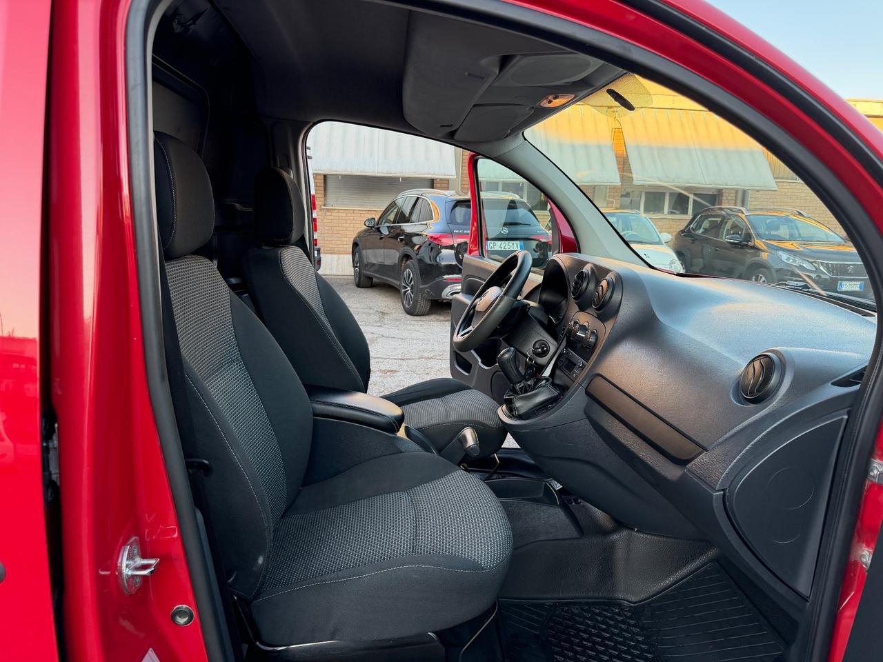 Mercedes-benz Citan 1.5 Diesel solo 114000 KM