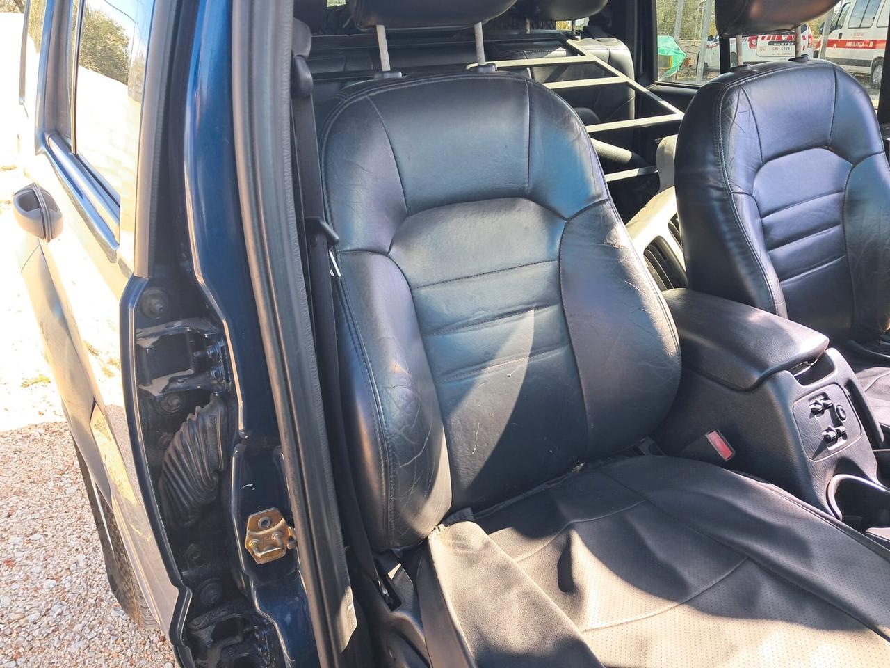 Jeep Cherokee 2.5 autocarro (gancio traino)