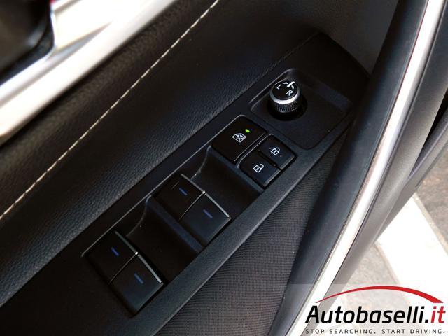 TOYOTA Corolla 1.8 HYBRID BUSINESS AUTOMATICA E-CVT, NAVIGATORE
