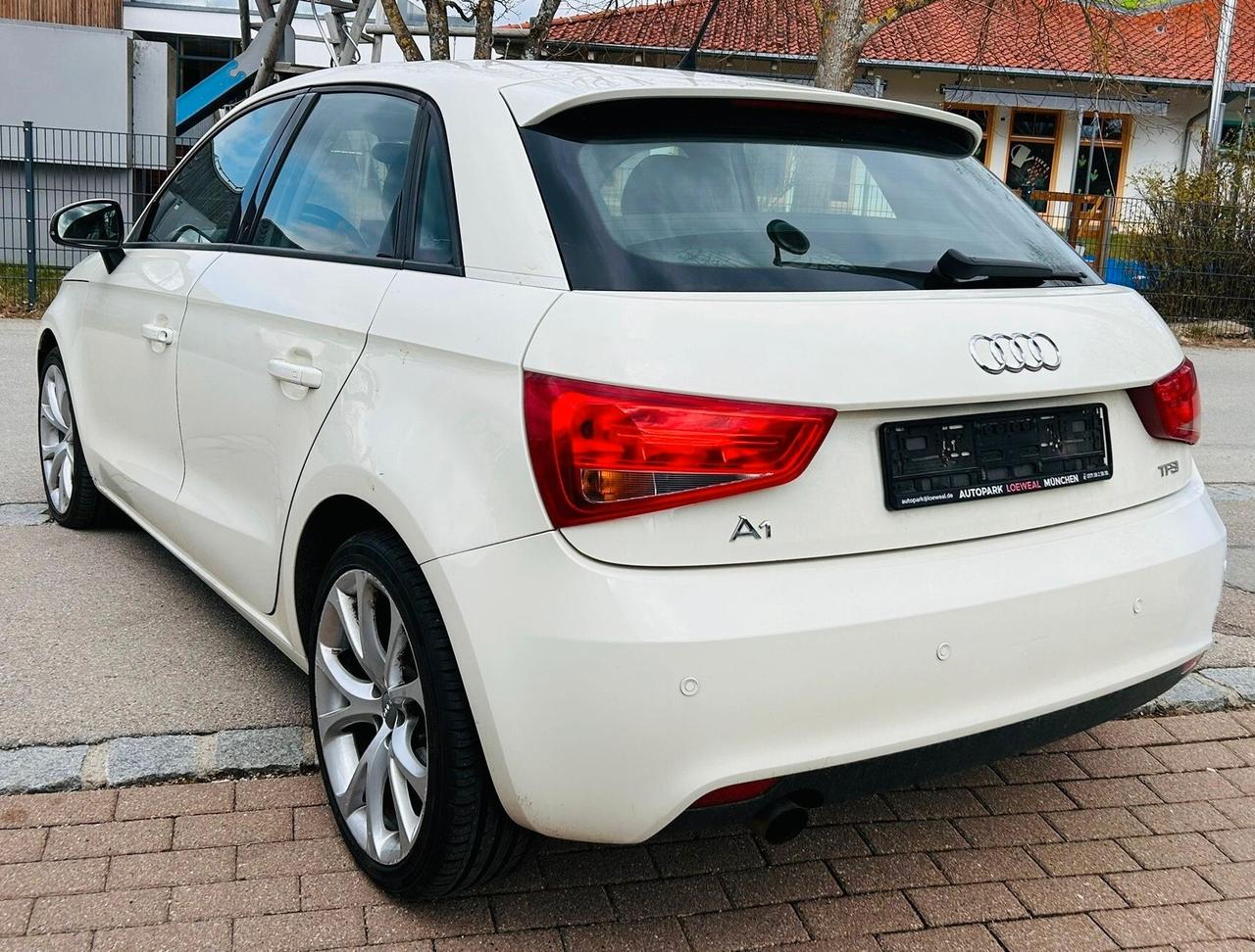 Audi A1 SPB 1.2 TFSI Attraction 5 porte
