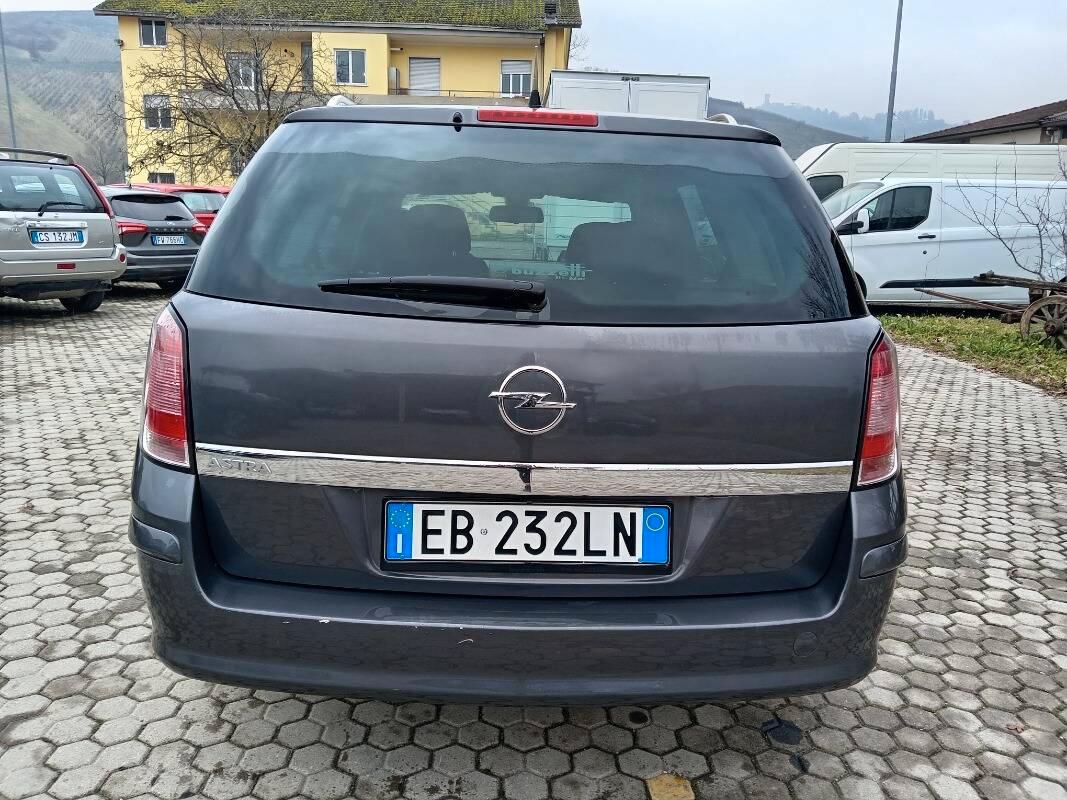 Opel Astra SW Astra SW 1.6 Enjoy Gpl-tech 115cv