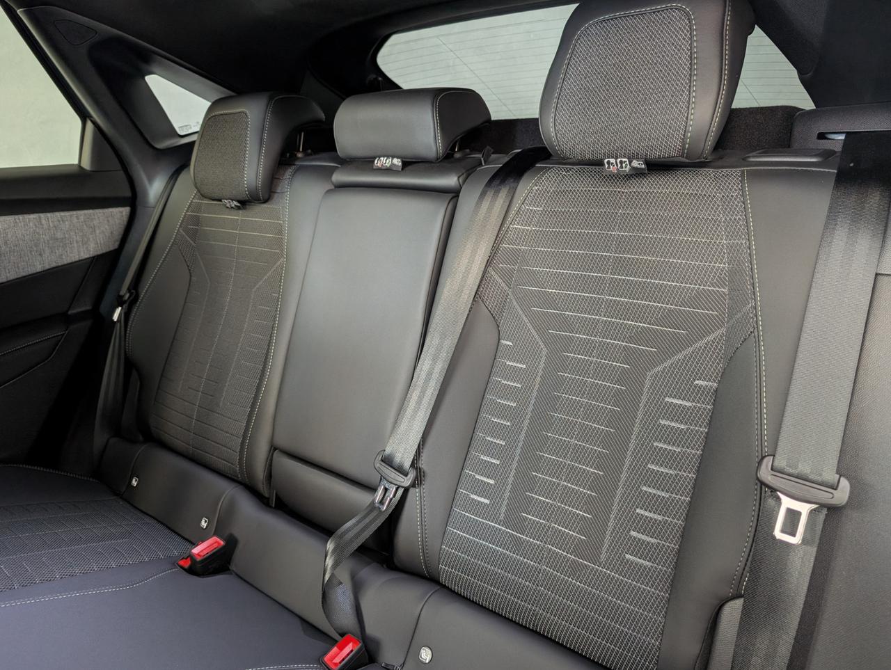 Peugeot 3008 iii 1.2 Hybrid 145cv e-DCS6 GT