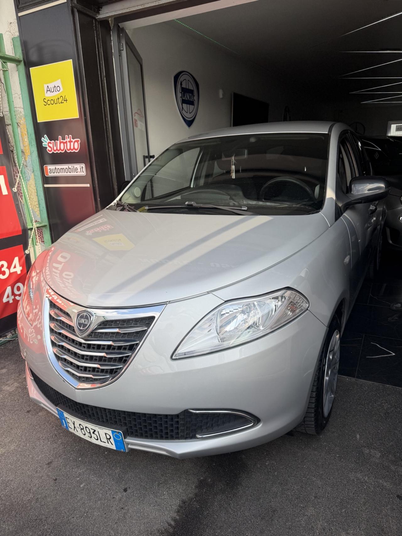 Lancia Ypsilon 1.2 69 CV 5 porte GPL Ecochic Gold