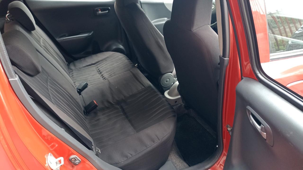 Nissan Pixo 1.0 5 porte Active alto