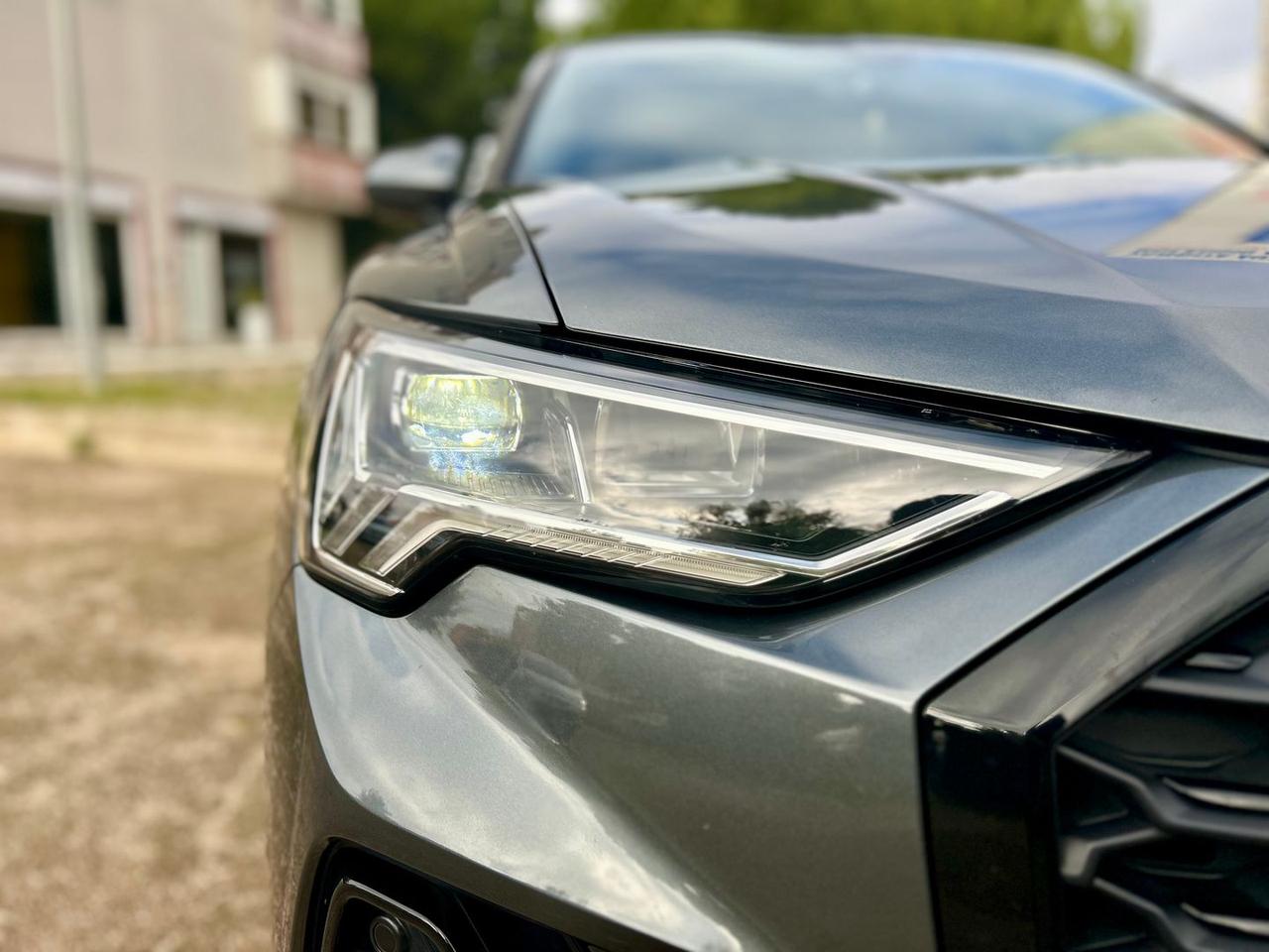 Audi Q3 S-Line 2.0 35 TDI #8354