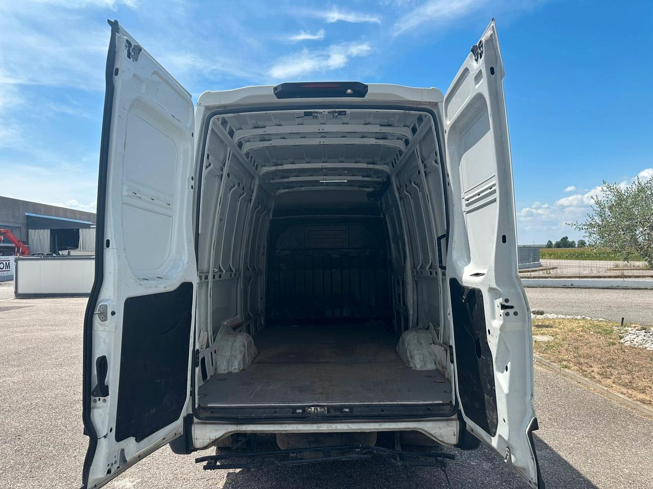 IVECO 35S14 GASOLIO