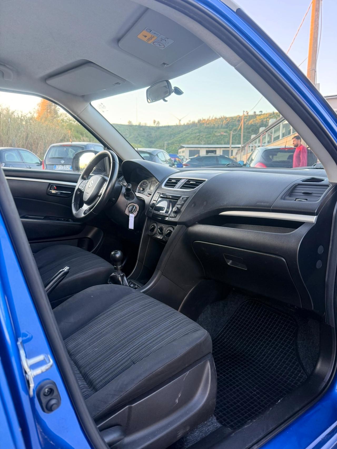 Suzuki Swift 1.3 DDiS 5 porte B-Cool Bi-Color imm. 2016