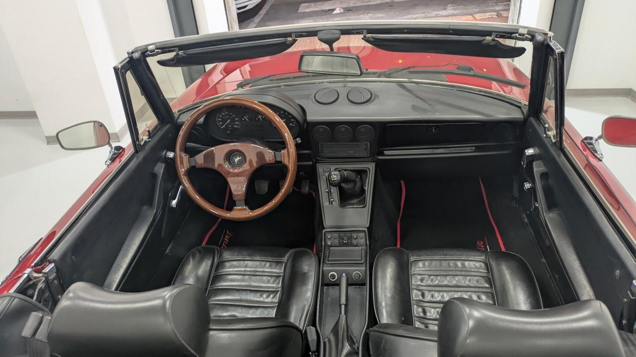 Alfa Romeo Duetto Aerodinamica Spider 1.6