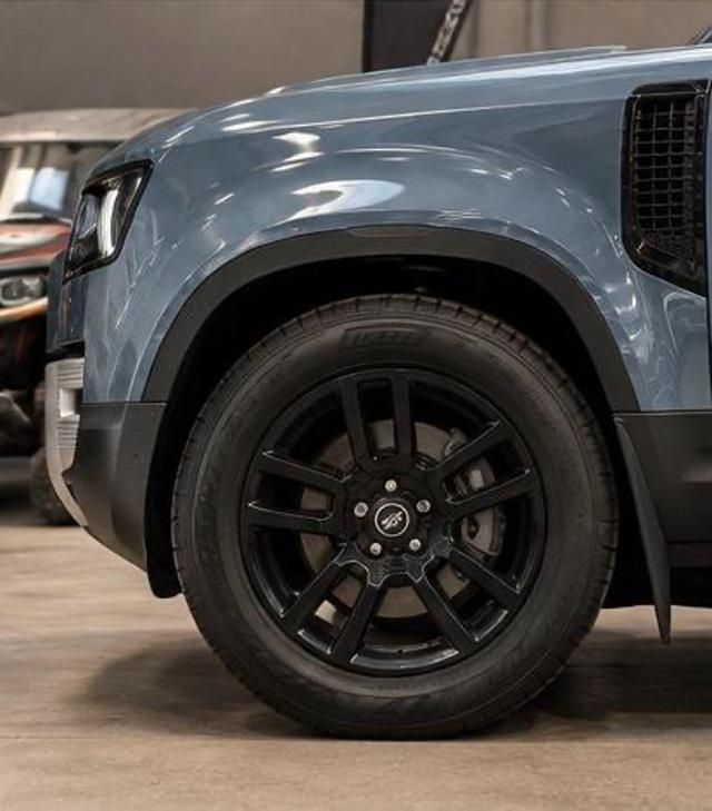 LAND ROVER Defender 90 3.0D I6 250 CV AWD Auto S