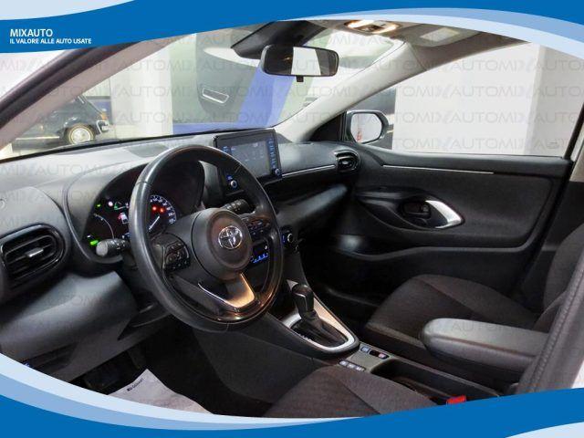 TOYOTA Yaris Hybrid 1.5 5 Porte Active AUT EU6