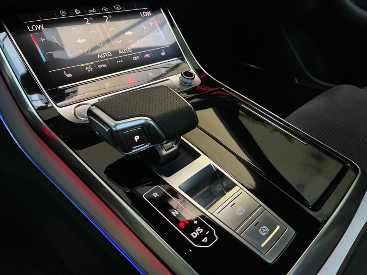 Audi Q8 50 TDI 286 CV quattro SUPER FULL