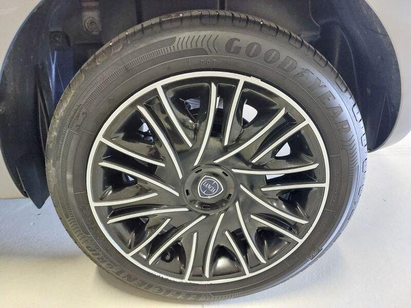 Lancia Ypsilon Ypsilon 1.0 FireFly 5 porte S&S Hybrid Gold