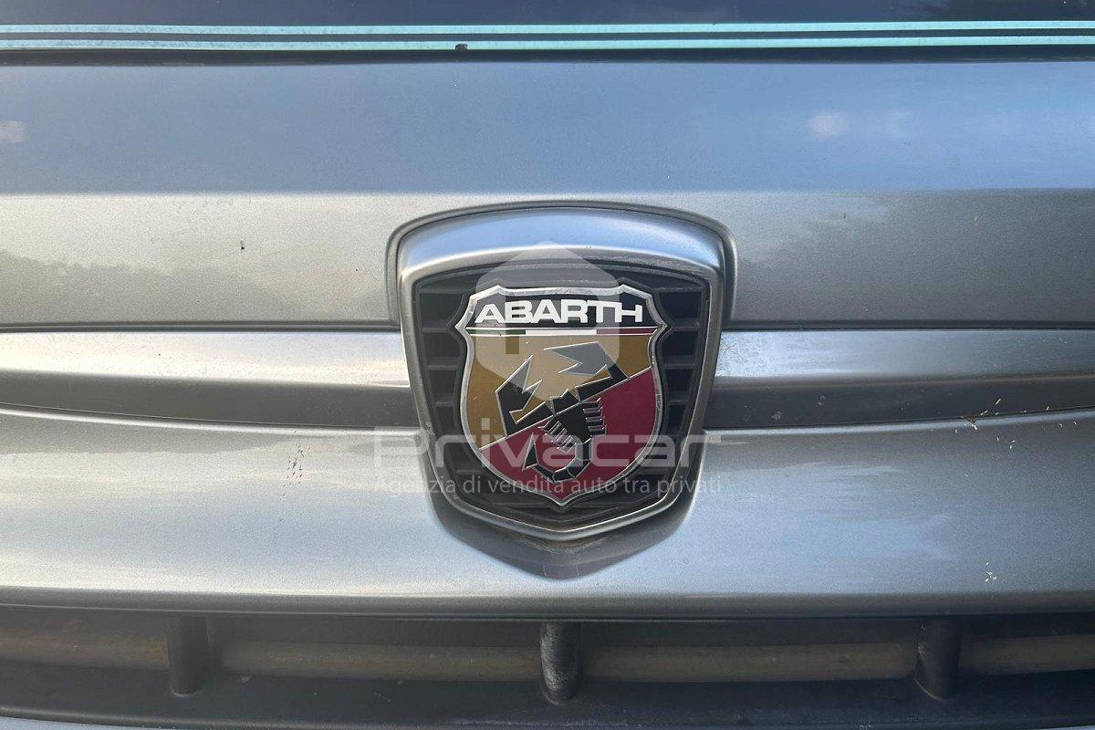 ABARTH 695 1.4 Turbo T-Jet Rivale