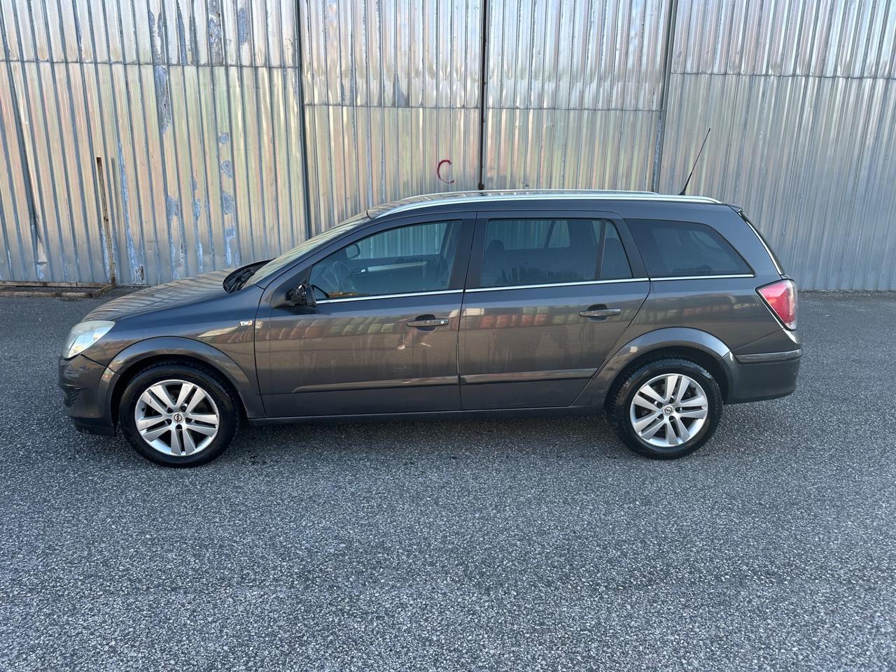 Opel Astra 1.7 CDTI 110CV Station Wagon Cosmo