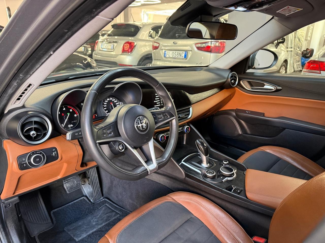 Alfa Romeo Giulia 2.2 JTDM Business - FABIANOAUTO