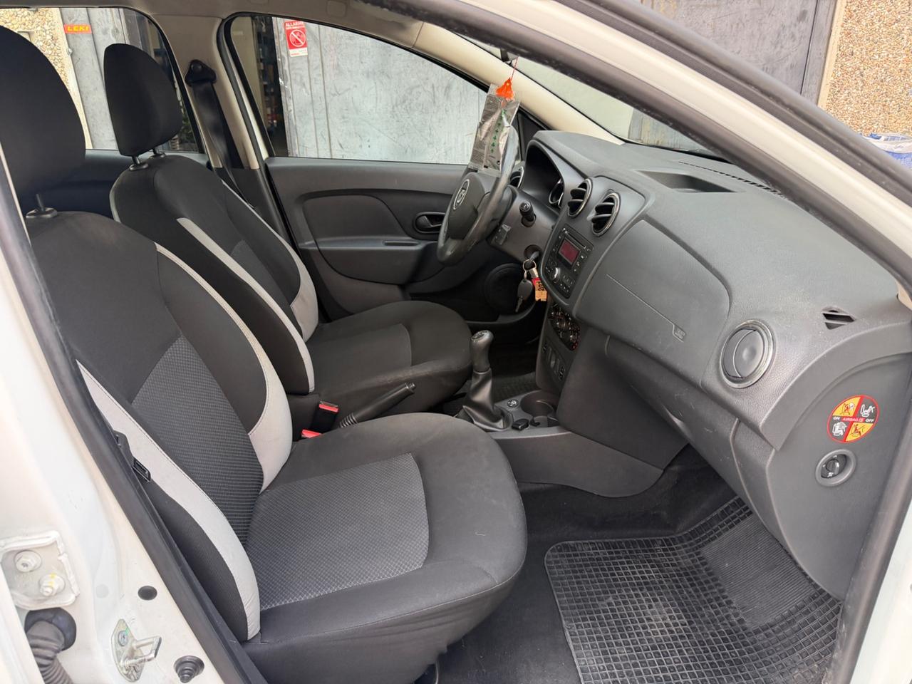 Dacia Sandero 1.2 BENZINA -GPL VALIDO 2035 75CV EURO 5B