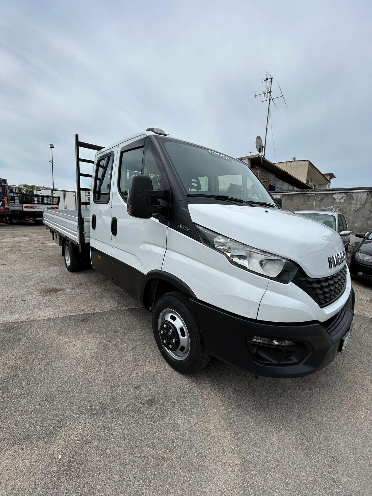Iveco daily 35c14 anno 2021 doppia + cassone e.6