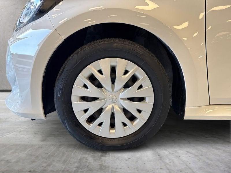 Toyota Yaris Hybrid Active MY22