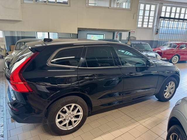 Volvo XC60 XC60 2.4 d4 Business awd 190cv Tagliandata