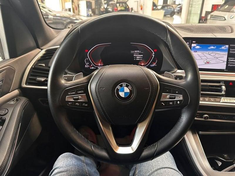 BMW X5 xdrive30d mhev 48V xLine auto