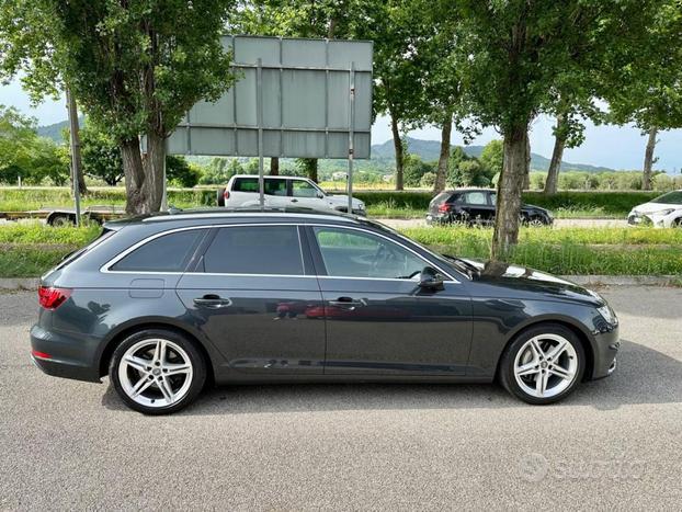 AUDI A4 Avant 40 TDI quattro S tronic Sport