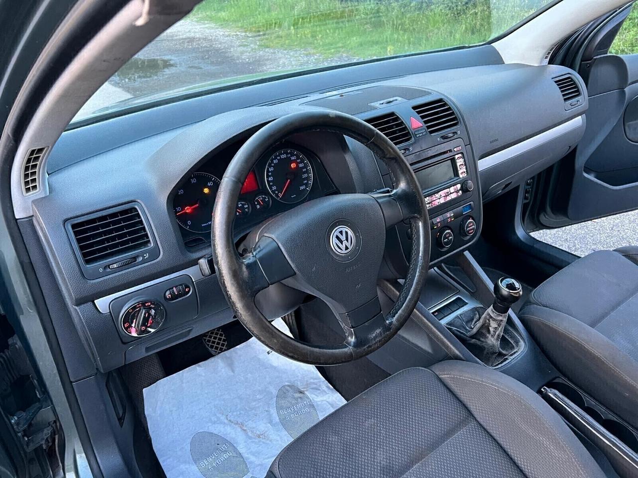 Volkswagen Golf 2.0 16V TDI 5p. Sportline