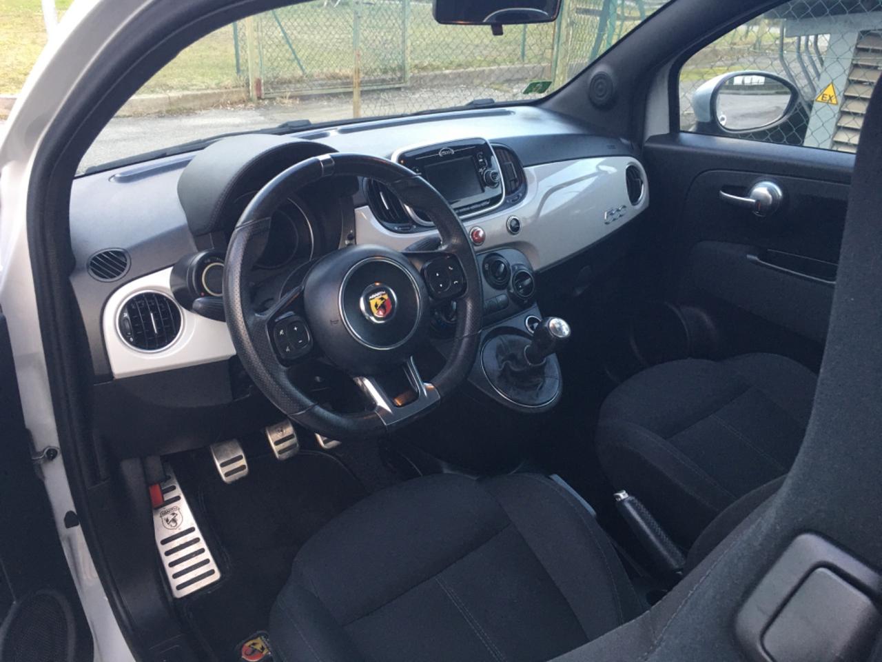 500 Abarth 595 grigio campovolo