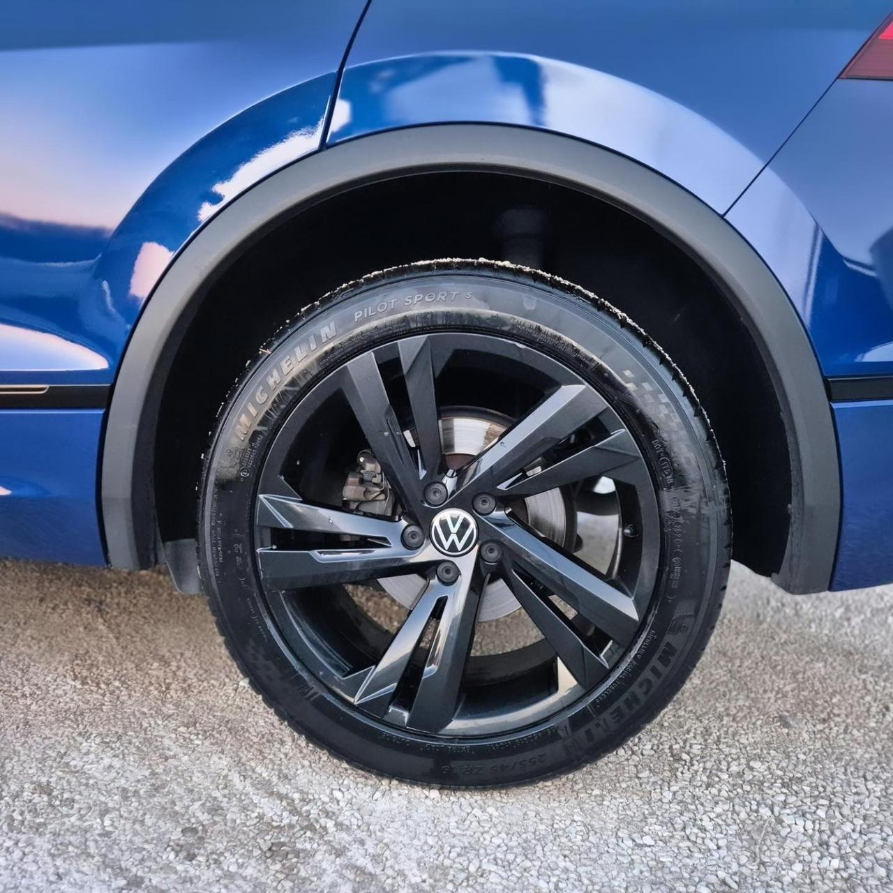 Volkswagen Tiguan 2.0 TDI 150 CV SCR DSG R-LINE