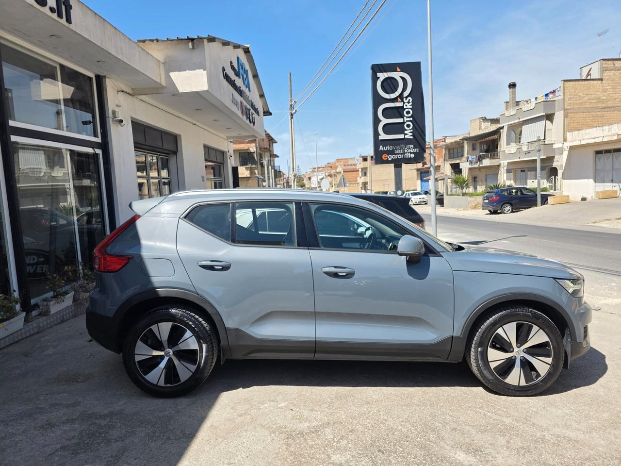 Volvo XC40 D3 R-design Tettuccio apr. HARMAN kardon