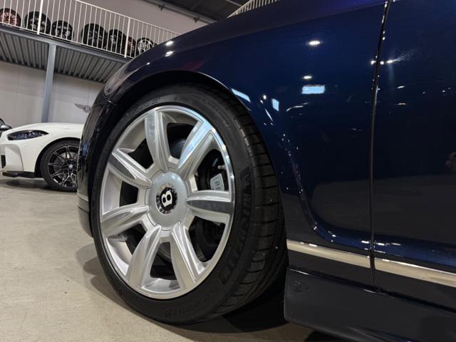 BENTLEY Continental GT V12 DAVVERO UNICA