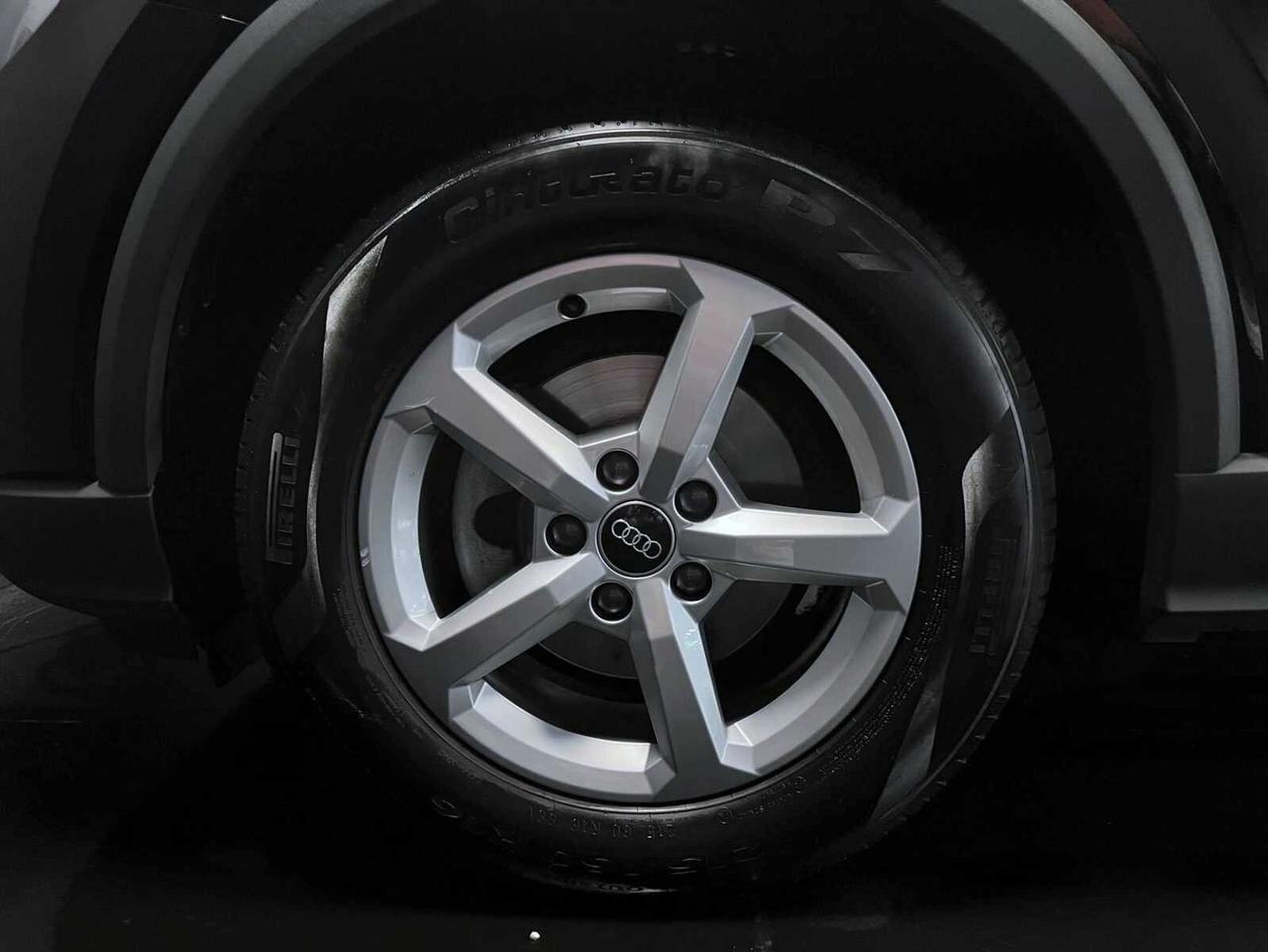 AUDI Q2 30 TDI 116 CV S-TRONIC BUSINESS