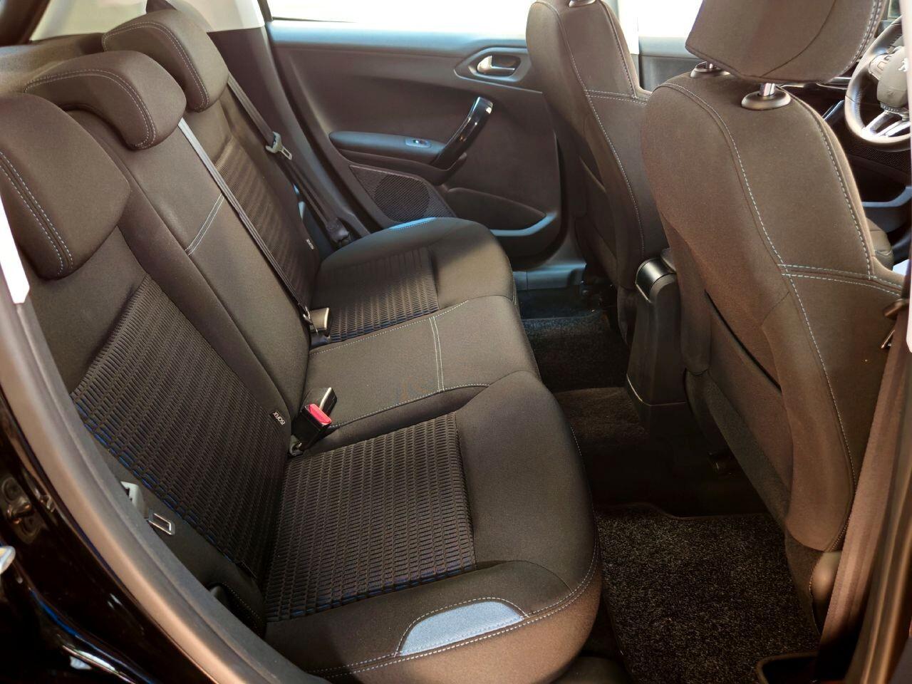 Peugeot 208 1.4 HDi 5 porte Allure