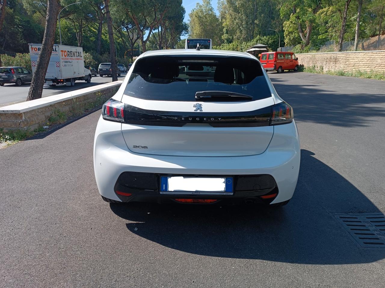 Peugeot 208 PureTech 100 Stop&Start EAT8 5 porte Allure