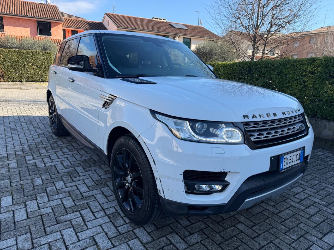 Land Rover Range Sport 3.0 TDV6 HSE Dynamic