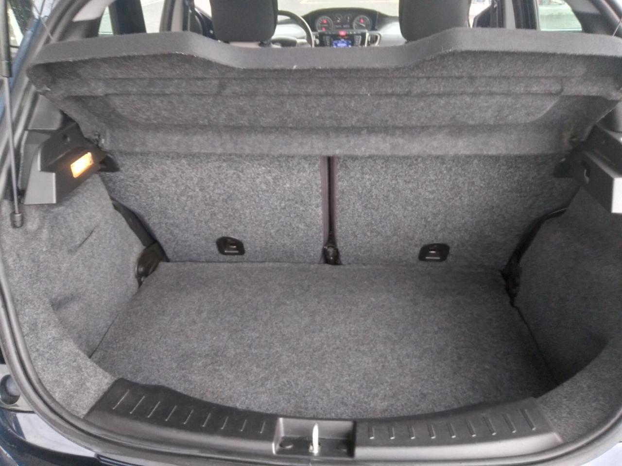 Lancia Ypsilon 0.9 TwinAir 85 CV 5 porte Metano Ecochic Platinum