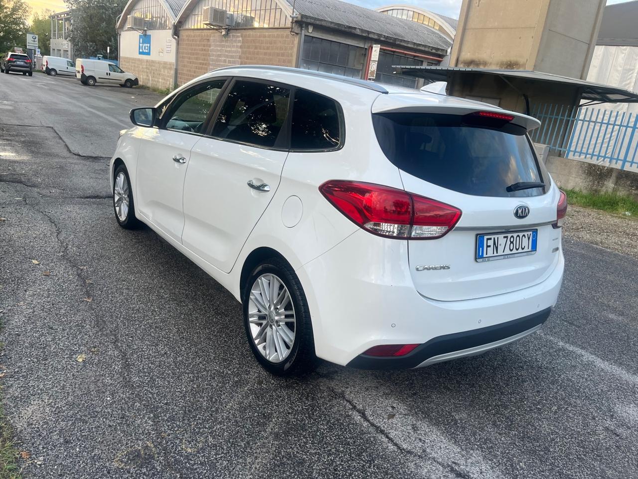 Kia Carens 1.7 CRDi 115 CV Business Class