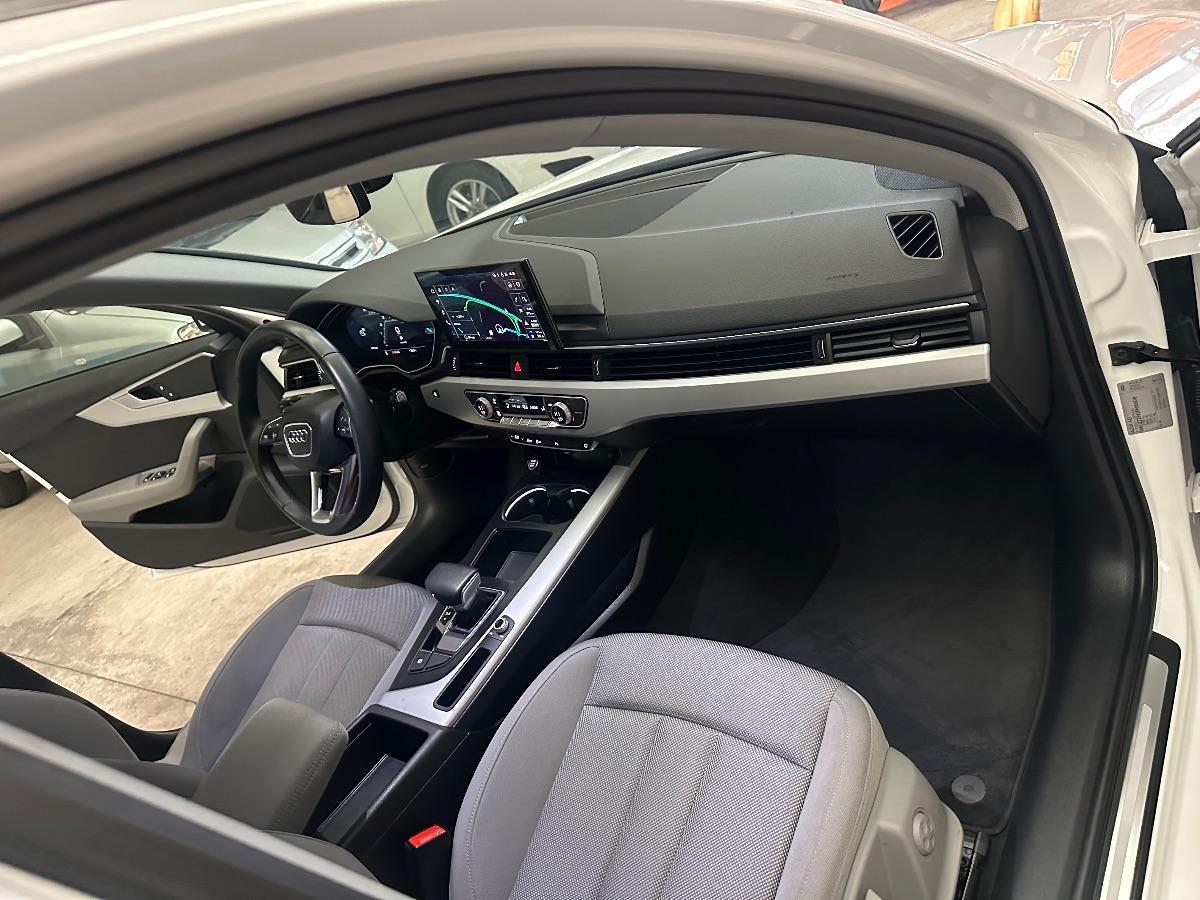 AUDI - A4 Avant - 35 TDI S tronic Business