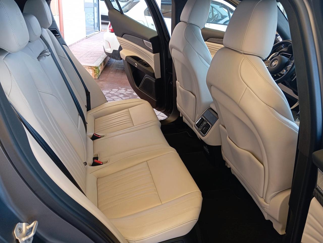 Maserati Grecale MHEV 330 CV AWD Modena (COLORE GRIO LAVA OPACO)