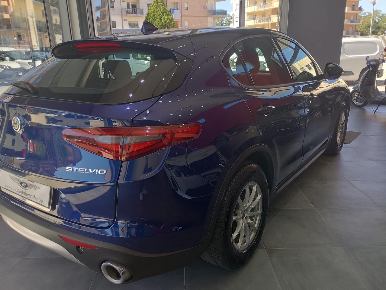 Alfa Romeo Stelvio 2.2 Turbodiesel 160 CV AT8 RWD Business
